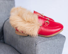 Load image into Gallery viewer, Rich chic furry shoes-red
