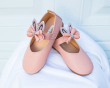 Load image into Gallery viewer, Dazzling bunny shoes
