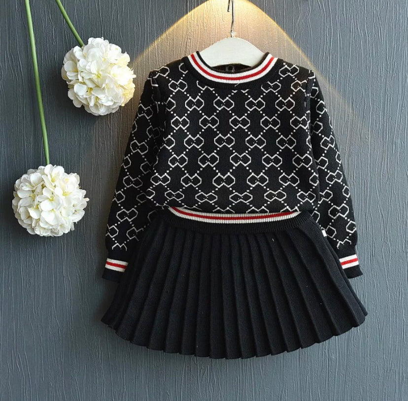 Preppy chic set- black